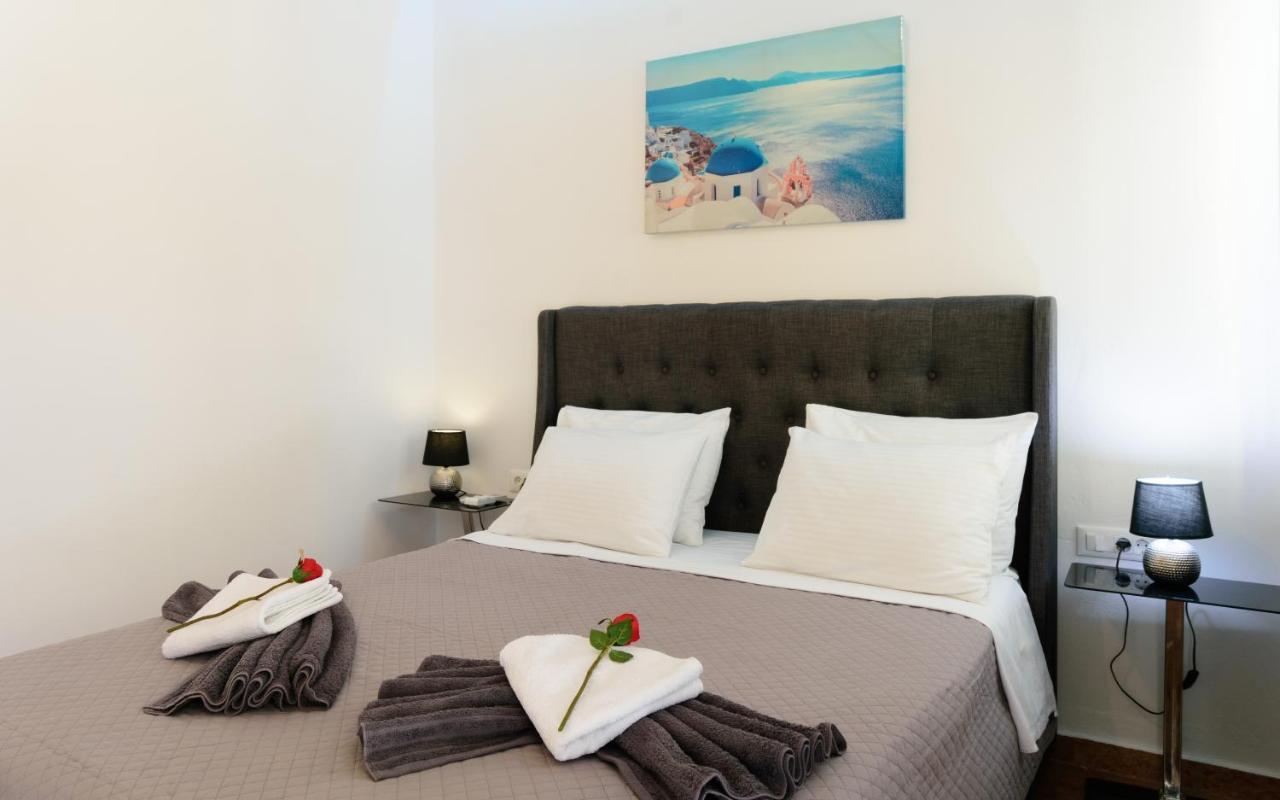 Luxury Lake View Center House Agios Nikolaos Exteriör bild